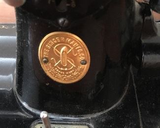 Alternate view of sewing machine details