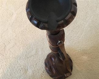 Alternate view of ash tray