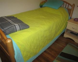 TRUNDLE BEDS WITH MATTRESS SET