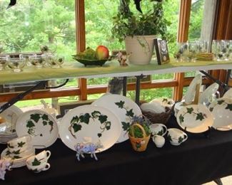 Dishes, Glassware, Serving items “California Ivy” Poppytrail (Metlox