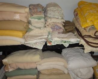 Blankets, Linens