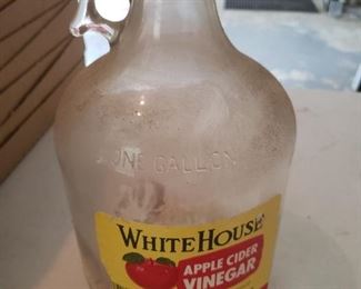 White House Vinegar Jar