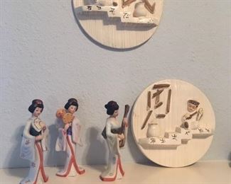 Pair of glazed ceramic Japanese wall art & Geisha figurines as a musical trio
