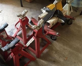 3-ton jack stands, plus a 450lb. rated transmission jack