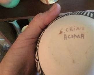 One piece of signed Acoma pottery