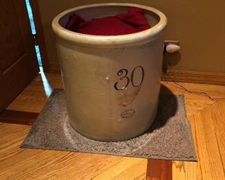 30 gallon red wing crock redwing 