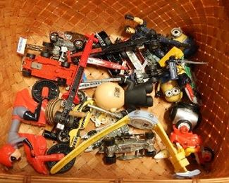 LOTS OF TOY COLLECTIBLES