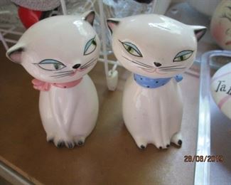 HOLT HOWARD SALT AND PEPPER SHAKERS