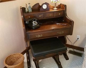 Dark finish desk & bench