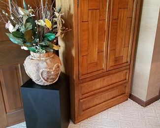 Dixie Furniture Co armoire