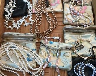 Assorted Honora pearls