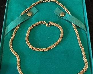 14k gold Necklace and Bracelet set