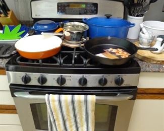 GE Profile Convection oven for sale!