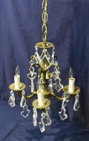 French Country Style Chandelier https://ctbids.com/#!/description/share/186707