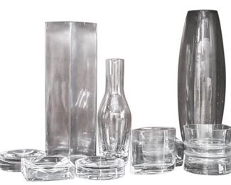 183. Lot of 9 Glass pieces