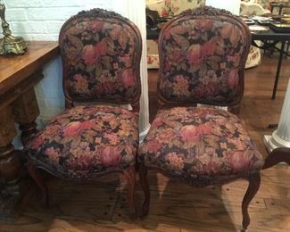 set of 4 Louise XVI Fruitwood chairs