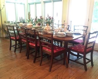 Georgian style mahogany twin pedestal table