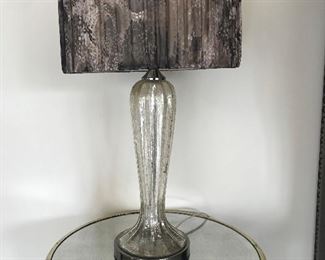 2 Lamps available