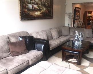 LARGE TWO-TONE OTTOMAN