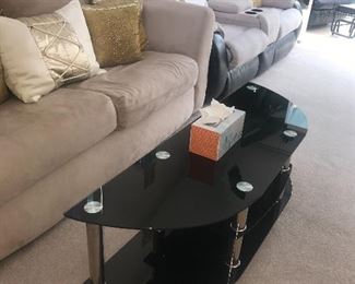 BLACK GLASS COFFEE TABLE