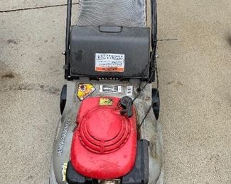 HONDA HARMONY HRB 215 LAWN MOWER