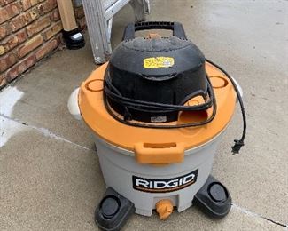 RIDGID SHOP VAC