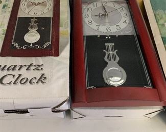 QUARTZ WALL CLOCKS