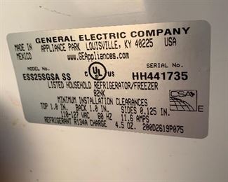 GE REFRIGERATOR