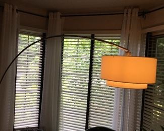 MID CENTURY ARC  FLOOR LAMP W/TOE TAP OFF ON SWITCH