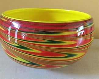 LARGE MURANO STYLE GLASS BOWL