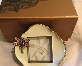 JAY STRONGWATER PICTURE FRAME W/BOX