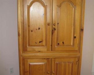 Pine armoire