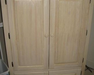 Small armoire