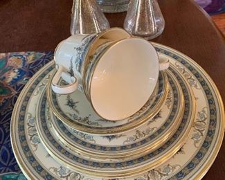 There are additional full China sets in this sale as well as several Christmas dish sets.