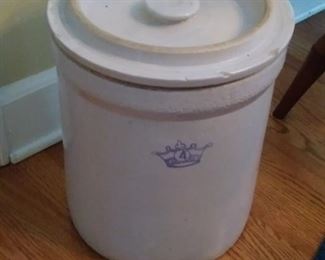 4 gallon crock