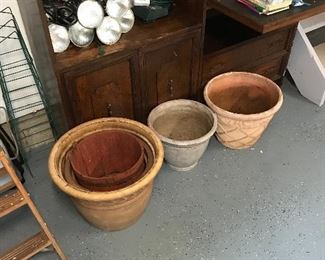 More flowerpots and step ladder