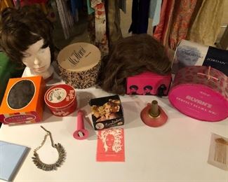 ANTIQUE WIGS