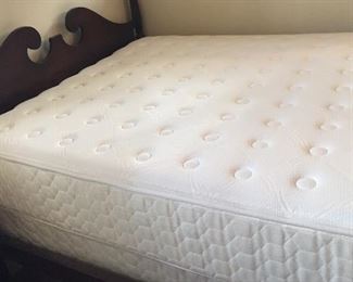 Sealy full size mattress & box spring