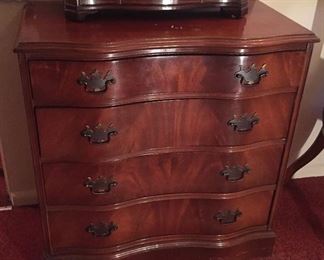 Small vintage mahogany dresser (chest) with serpentine front (30.5"H, 30"L, 17"D)