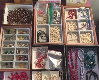 Costume jewelry: glass beads, faux pearls, rosaries & more