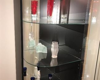 2 LIGHT-UP CURIO CABINETS
21” LENGTH x 20” DEPTH x 80” HEIGHT