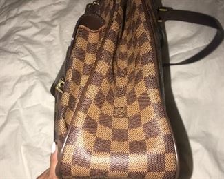 LOUIS VUITTON EBENE DAMIER UZES TOTE