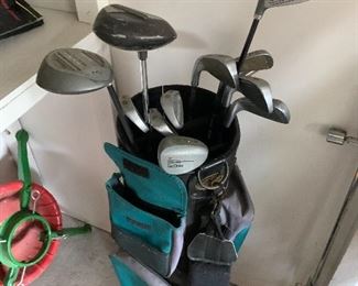 GOLF CLUBS