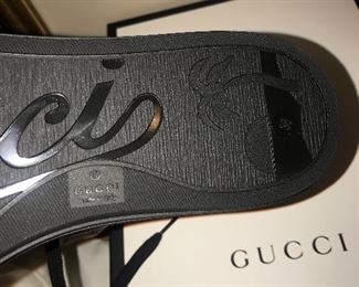BRAND NEW GUCCI SHOES SIZE 38