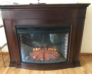 Eletric fireplace/heater solid wood