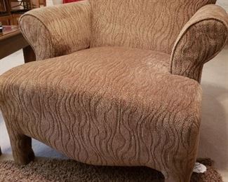 Contemporary chair