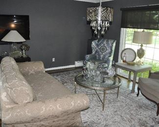 Gorgeous living room perfect for entertaining!!