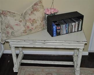 Great shabby chic painted piano bench, 36”w x 21”h x 15”d