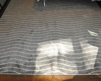 Fantastic grey and white wool area rug! 9’9” x 8’