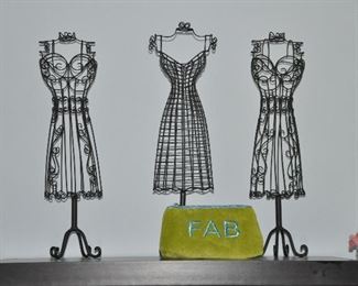 21” wire dress mannequins,
